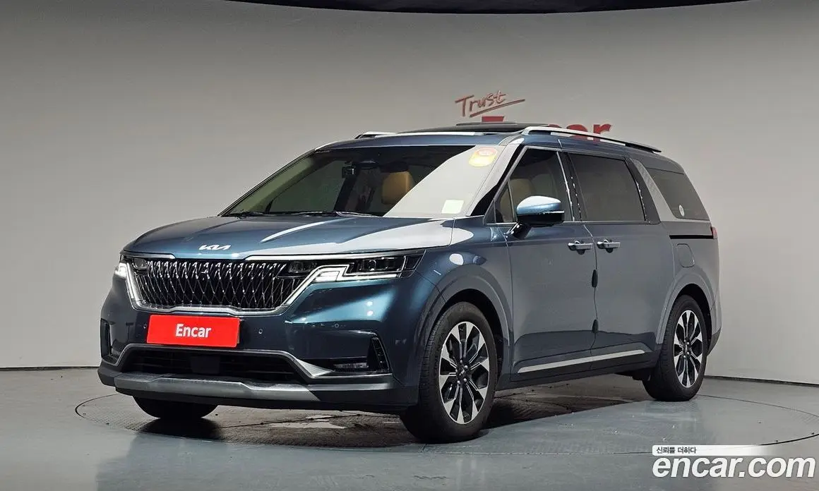 Kia Carnival 2023 3.5 автомат (гидро), фото 1 Kia Carnival 2023 3.5 автомат (гидро), фото 1