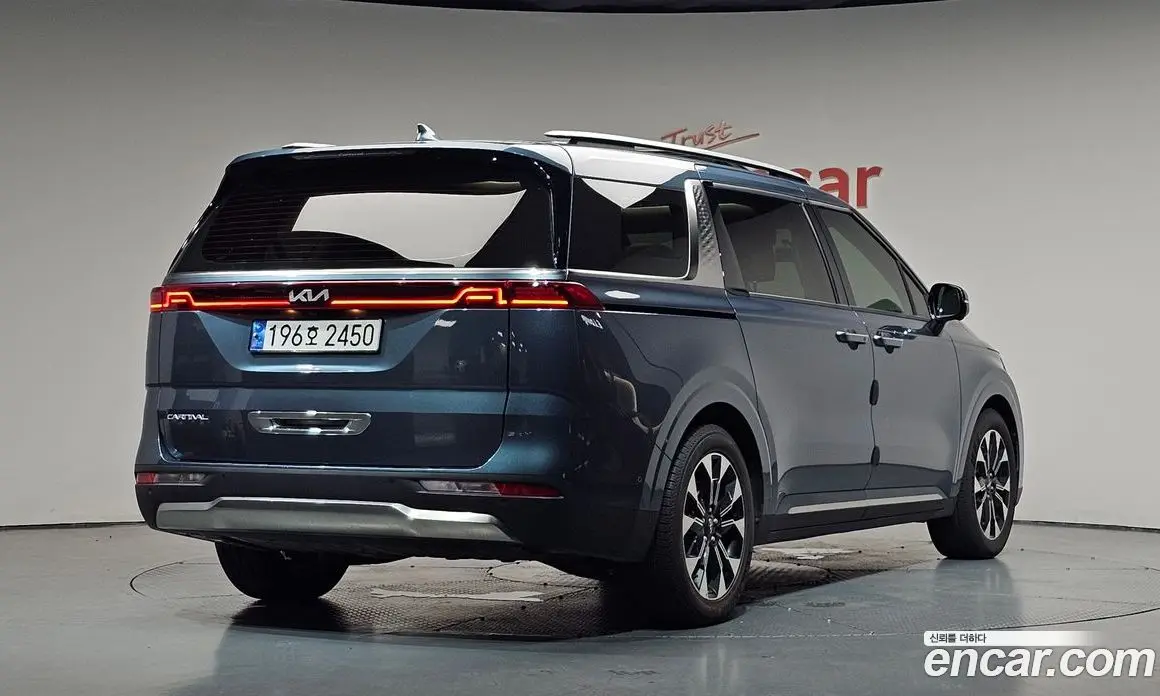 Kia Carnival 2023 3.5 автомат (гидро), фото 2 Kia Carnival 2023 3.5 автомат (гидро), фото 2