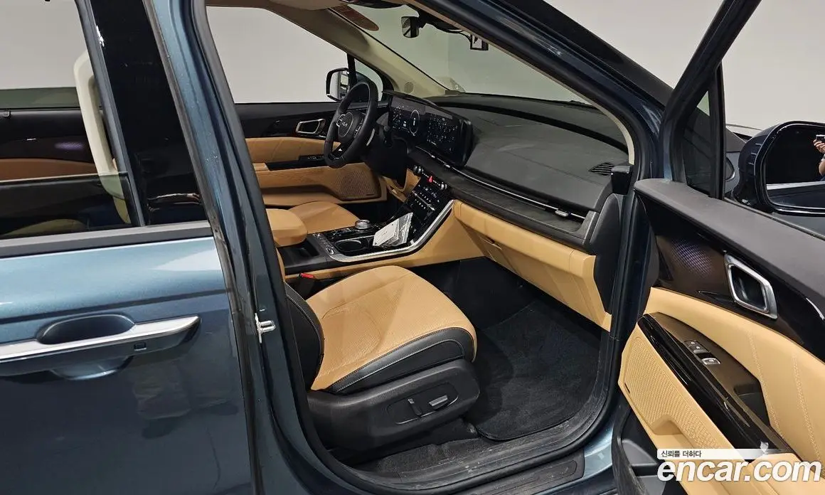 Kia Carnival 2023 3.5 автомат (гидро), фото 17 Kia Carnival 2023 3.5 автомат (гидро), фото 17