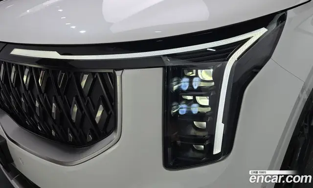 Kia Carnival 2024 1.6 автомат (гидро), миниатюра 7