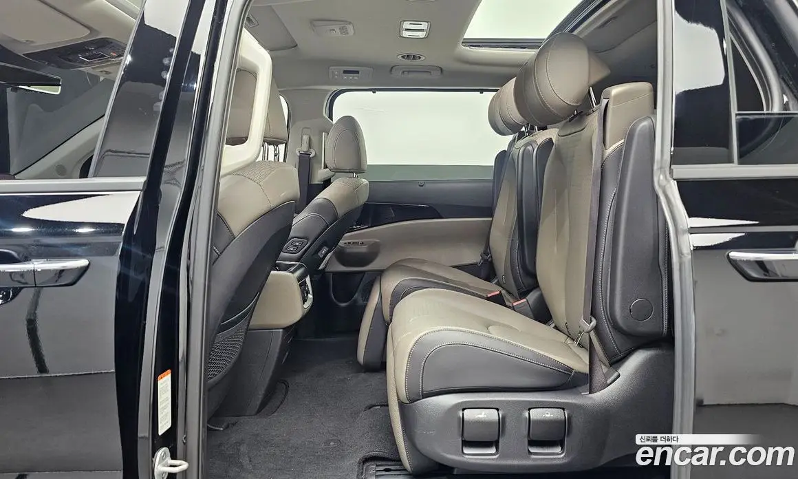 Kia Carnival 2024 1.6 автомат (гидро), фото 18