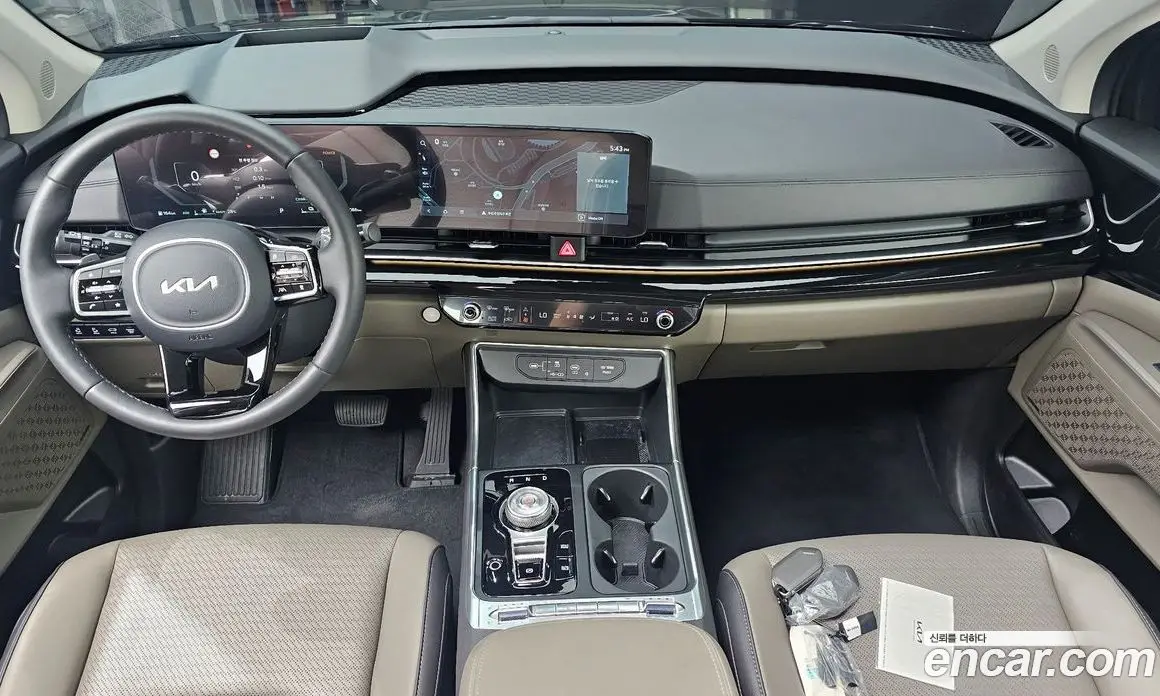 Kia Carnival 2024 1.6 автомат (гидро), фото 10
