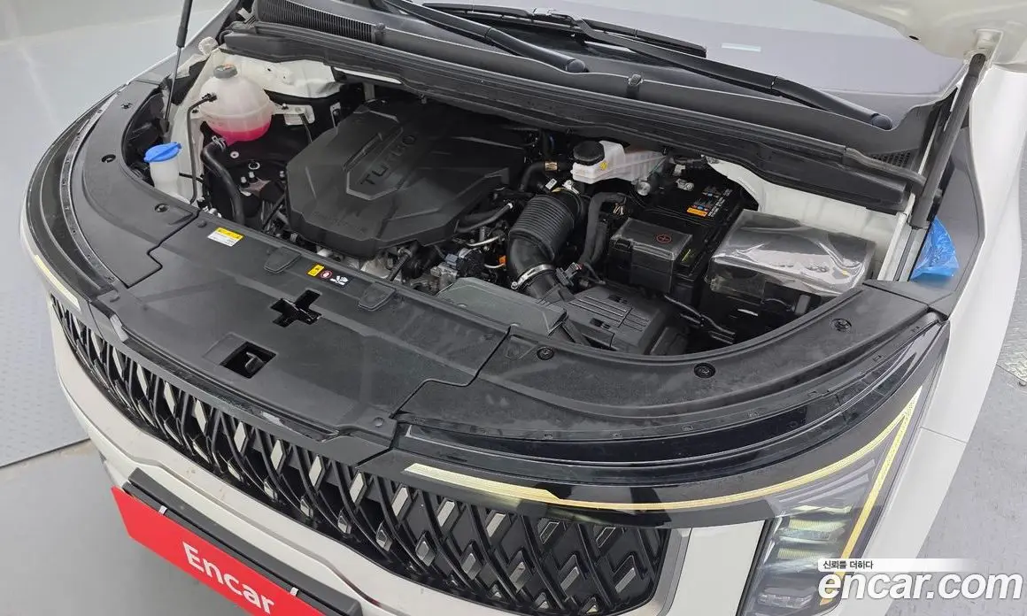 Kia Carnival 2024 2.2 автомат (гидро), фото 6 Kia Carnival 2024 2.2 автомат (гидро), фото 6
