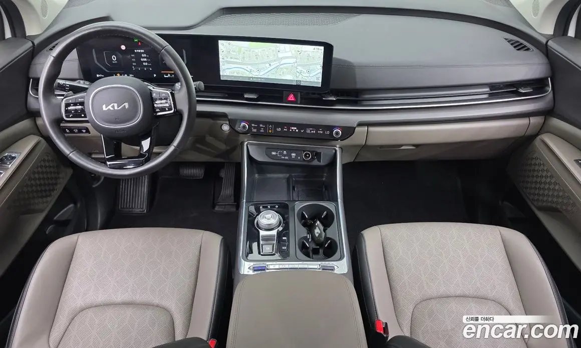 Kia Carnival 2024 2.2 автомат (гидро), фото 7 Kia Carnival 2024 2.2 автомат (гидро), фото 7