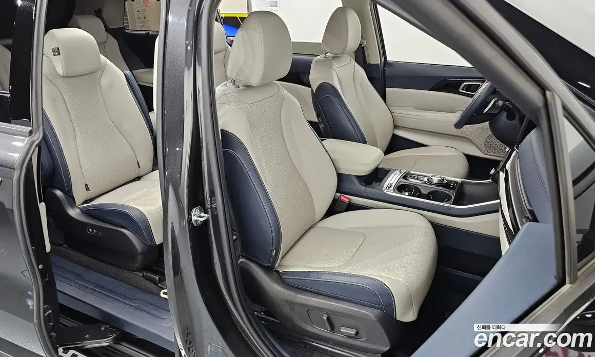 Kia Carnival 2024 1.6 автомат (гидро), фото 15 Kia Carnival 2024 1.6 автомат (гидро), фото 15