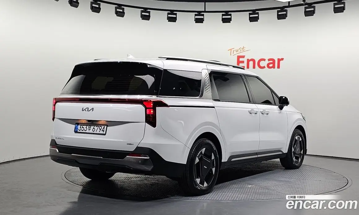 Kia Carnival 2025 1.6 автомат (гидро), фото 2 Kia Carnival 2025 1.6 автомат (гидро), фото 2