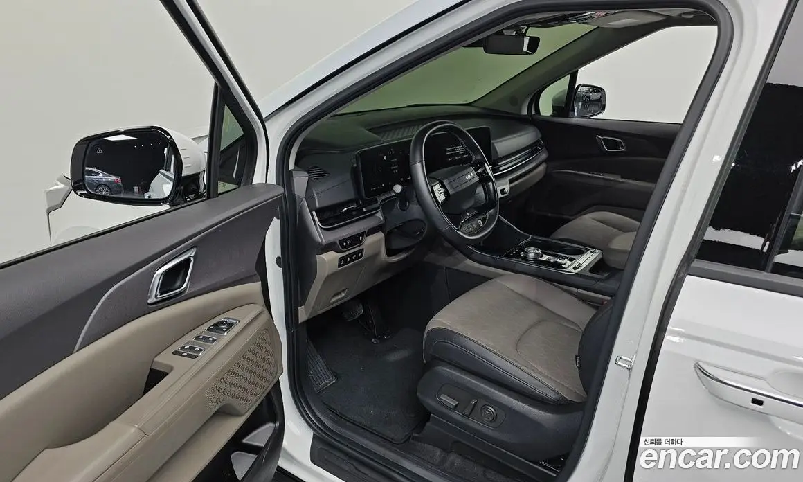 Kia Carnival 2025 1.6 автомат (гидро), фото 13 Kia Carnival 2025 1.6 автомат (гидро), фото 13