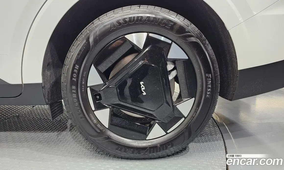 Kia Carnival 2025 1.6 автомат (гидро), фото 7 Kia Carnival 2025 1.6 автомат (гидро), фото 7