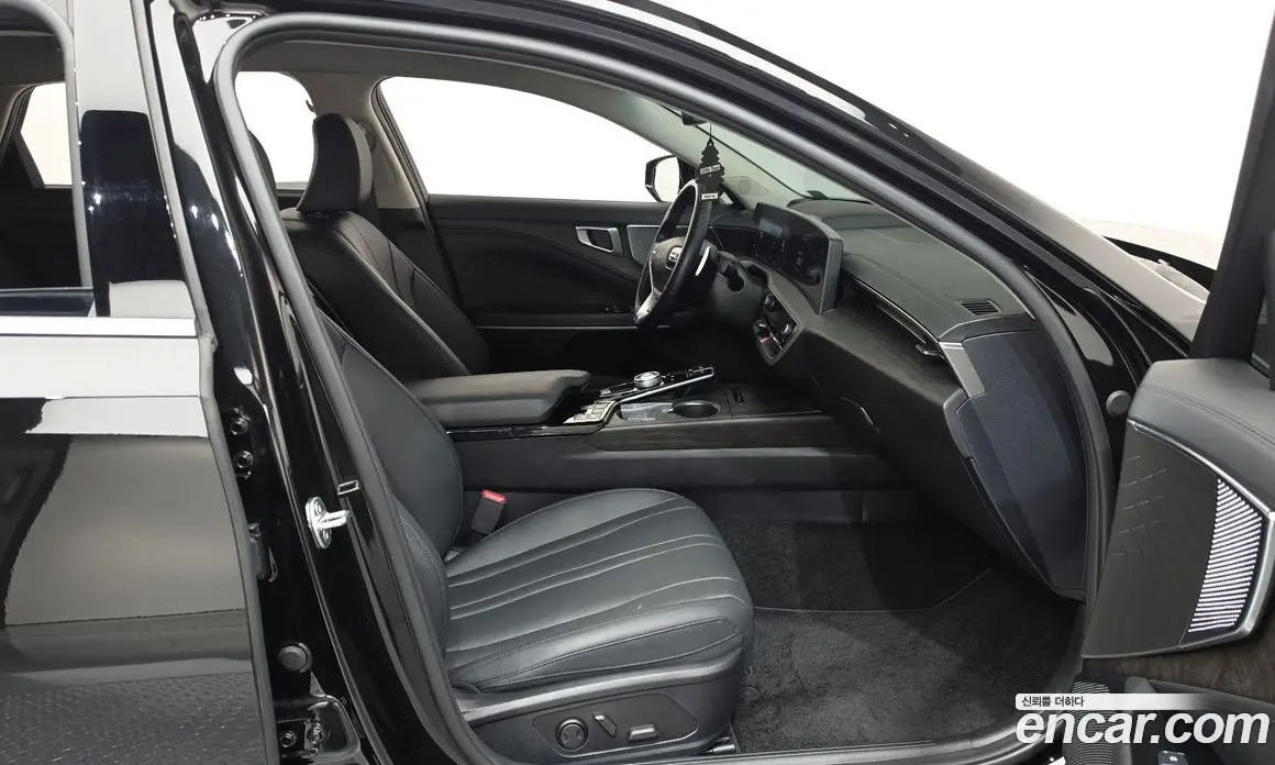 Kia K8 2023 2.5 автомат (гидро), фото 16 Kia K8 2023 2.5 автомат (гидро), фото 16