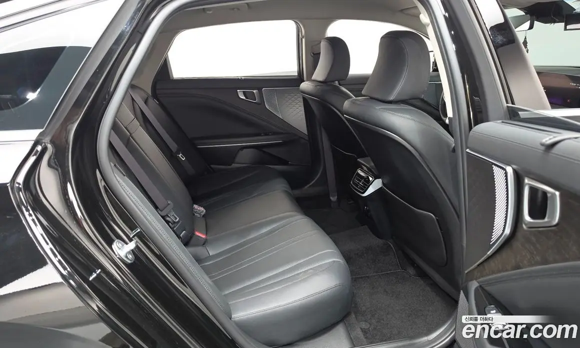 Kia K8 2023 2.5 автомат (гидро), фото 17 Kia K8 2023 2.5 автомат (гидро), фото 17