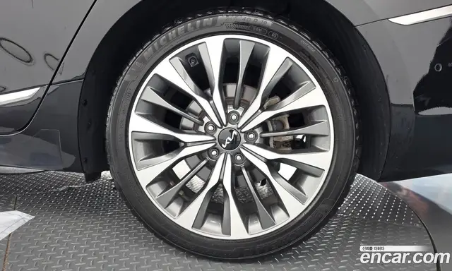 Kia K8 2023 2.5 автомат (гидро), миниатюра 7 Kia K8 2023 2.5 автомат (гидро), миниатюра 7