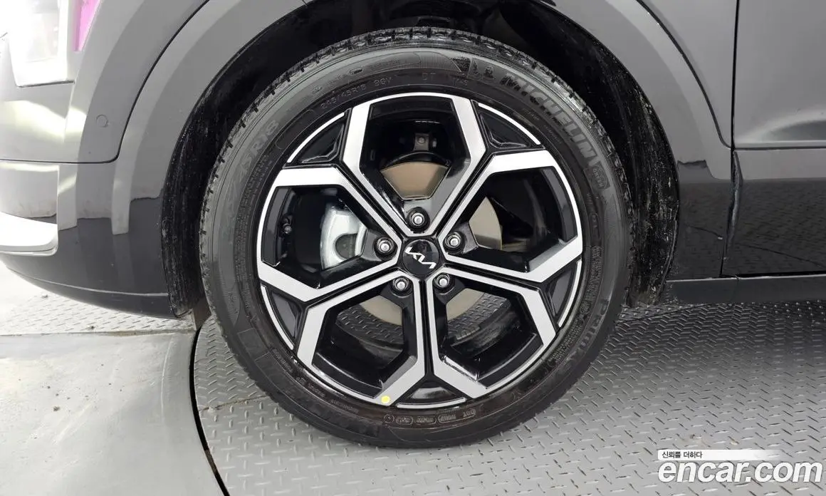 Kia Niro 2025 1.6 автомат (гидро), фото 5