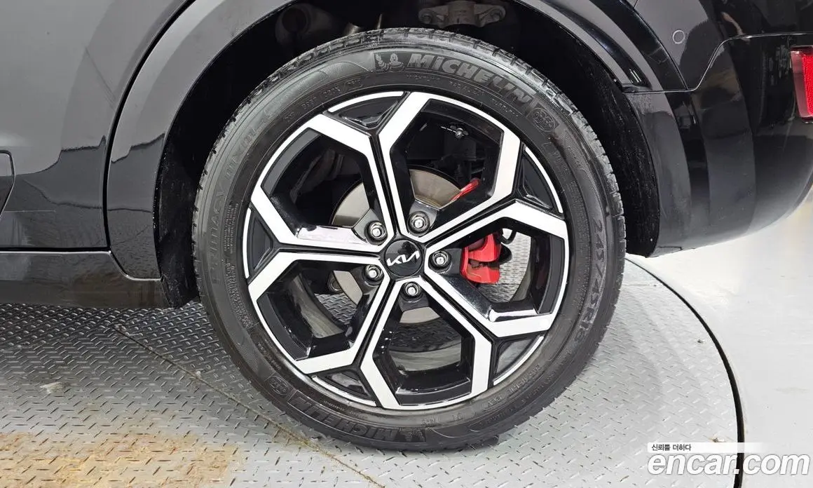 Kia Niro 2025 1.6 автомат (гидро), фото 7