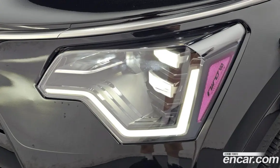 Kia Niro 2025 1.6 автомат (гидро), фото 8