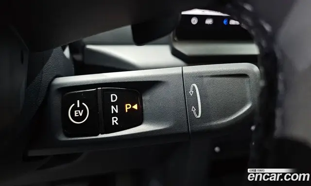 Kia PV5 2025 0.2 автомат (гидро), миниатюра 12