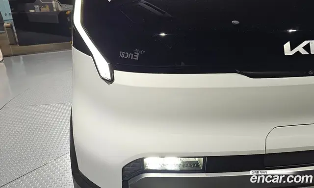 Kia PV5 2025 0.2 автомат (гидро), миниатюра 8