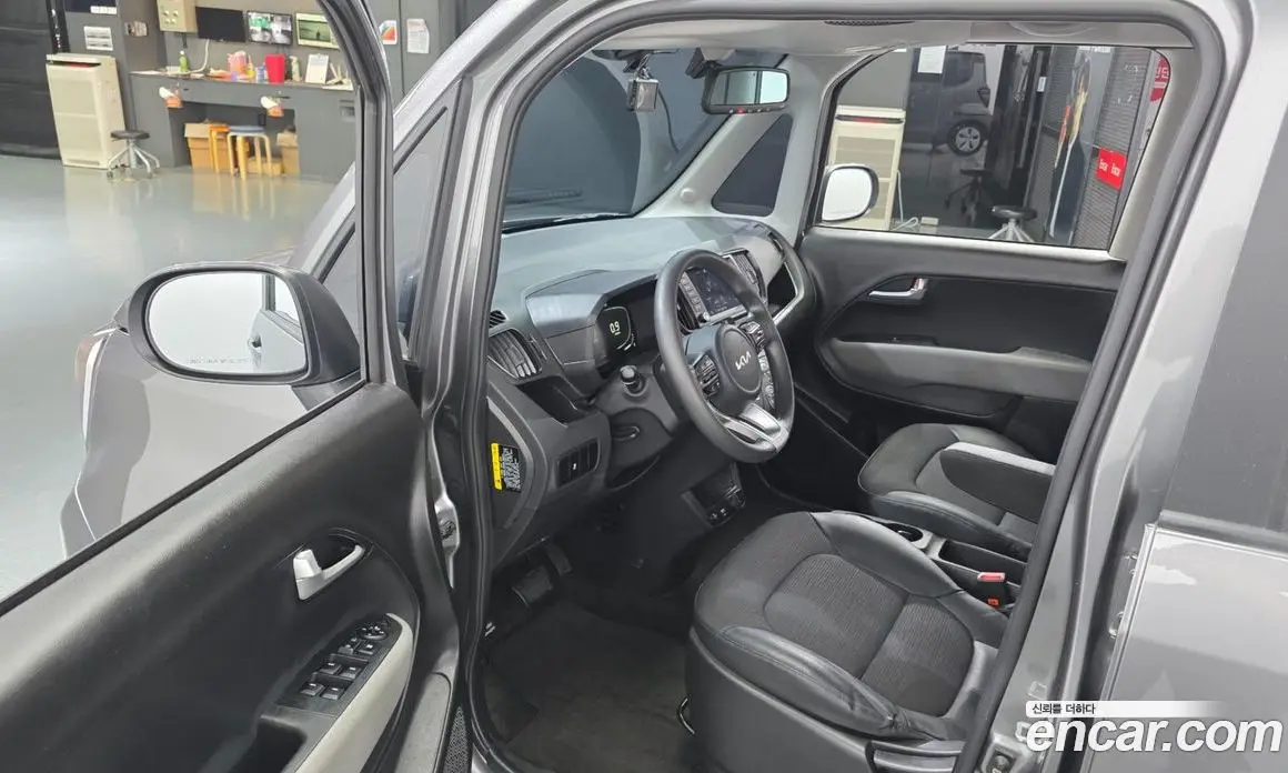 Kia Ray 2022 1.0 автомат (гидро), фото 15