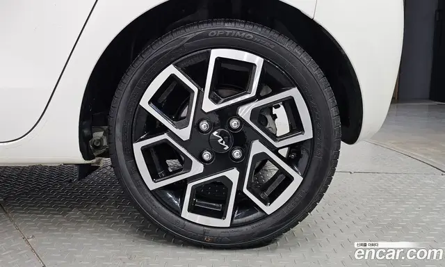 Kia Ray 2023 1.0 автомат (гидро), миниатюра 6 Kia Ray 2023 1.0 автомат (гидро), миниатюра 6