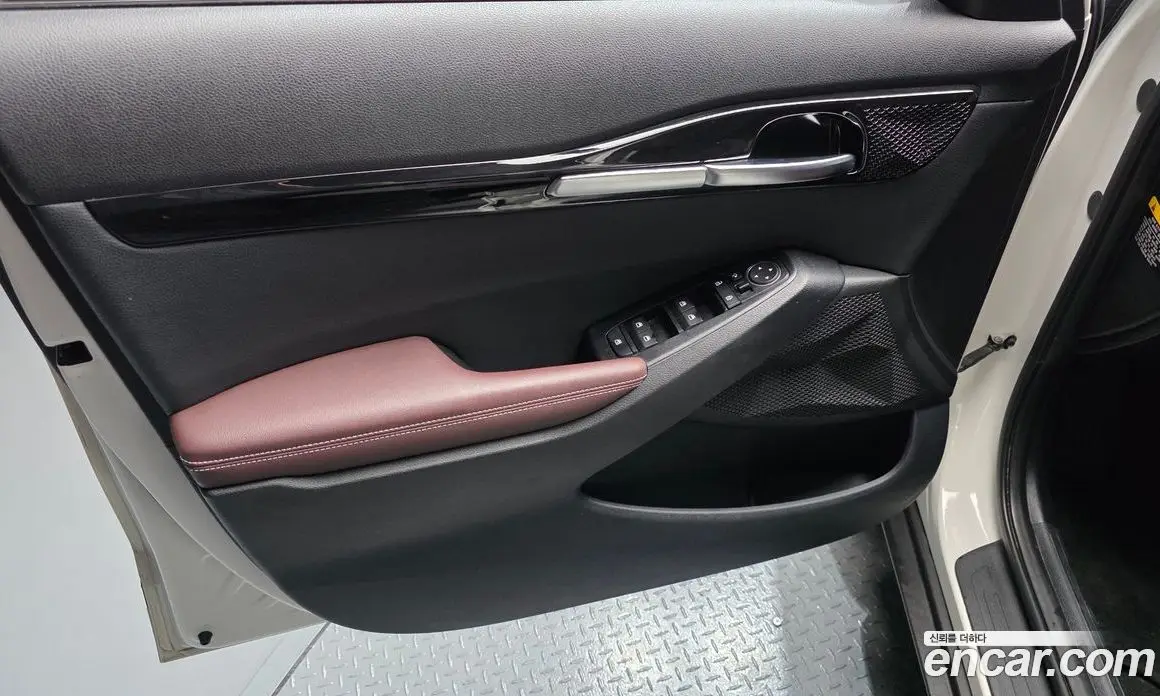 Kia Seltos 2020 1.6 автомат (гидро), фото 14
