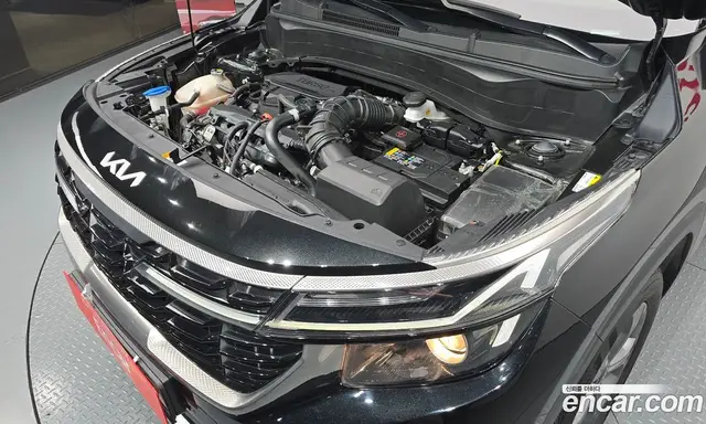 Kia Seltos 2023 1.6 автомат (гидро), миниатюра 6 Kia Seltos 2023 1.6 автомат (гидро), миниатюра 6
