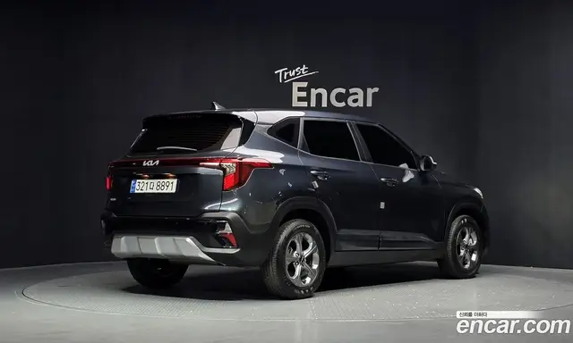 Kia Seltos 2024 1.6 автомат (гидро), миниатюра 2