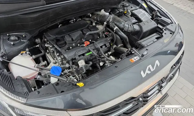 Kia Seltos 2024 1.6 автомат (гидро), миниатюра 6