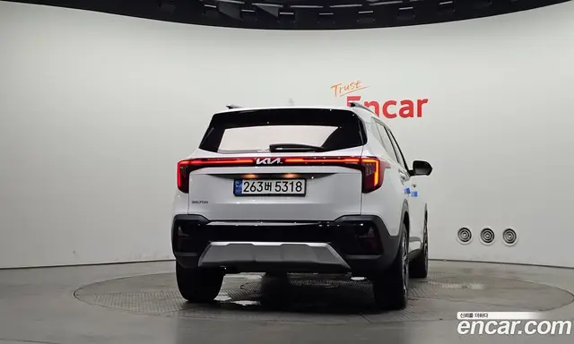 Kia Seltos 2024 1.6 автомат (гидро), миниатюра 4