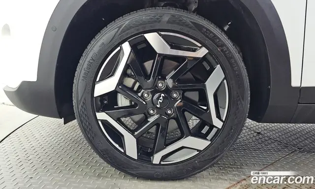 Kia Seltos 2024 1.6 автомат (гидро), миниатюра 5