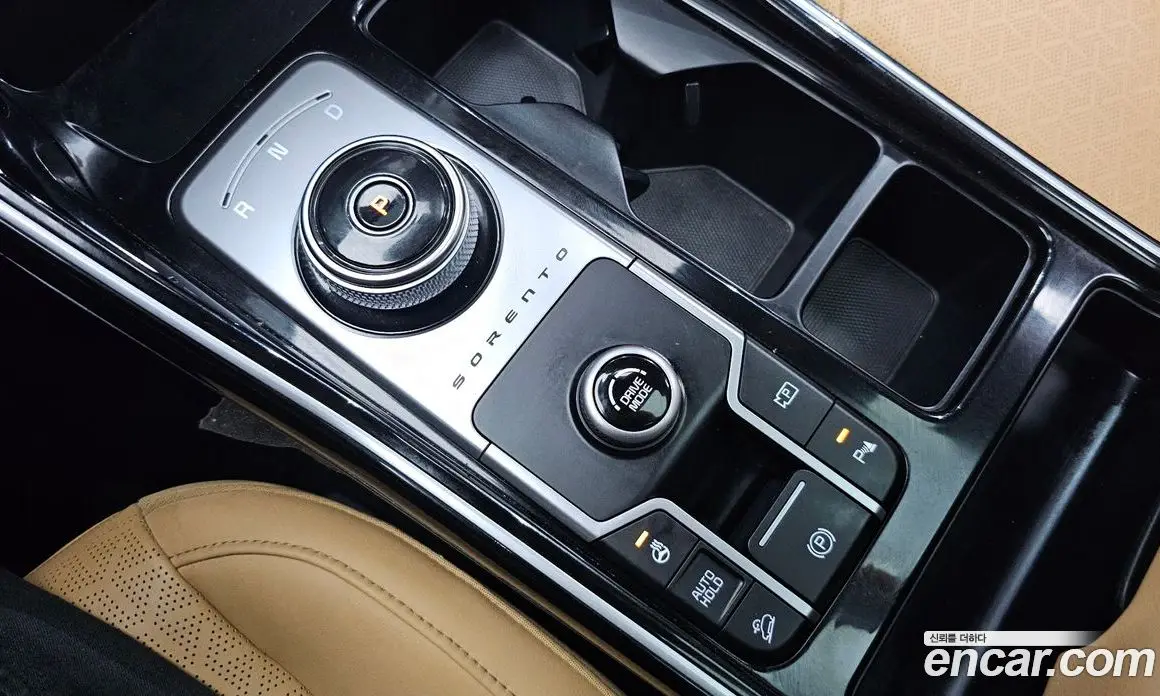 Kia Sorento 2022 1.6 автомат (гидро), фото 11