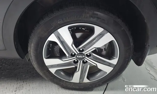 Kia Sorento 2022 1.6 автомат (гидро), миниатюра 6