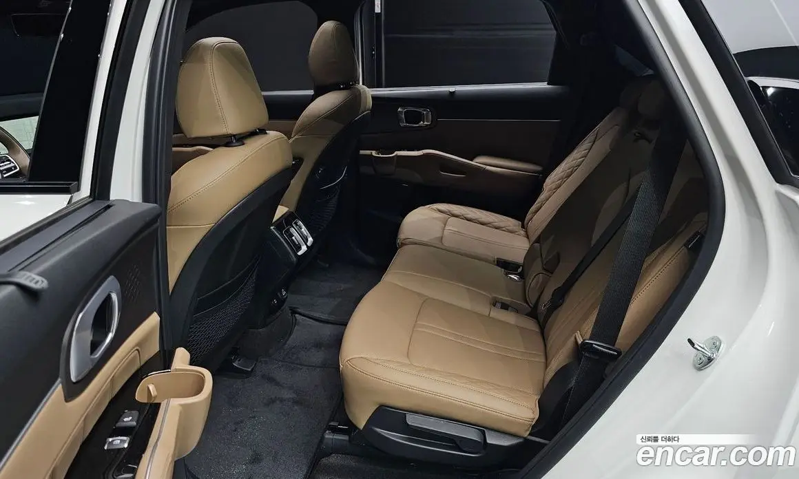 Kia Sorento 2024 1.6 автомат (гидро), фото 16