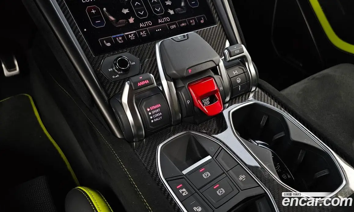 Lamborghini Urus 2024 4.0 автомат (гидро), фото 12 Lamborghini Urus 2024 4.0 автомат (гидро), фото 12