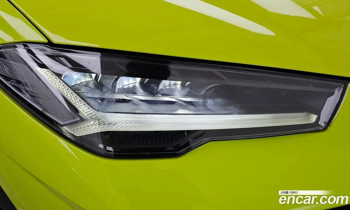 Lamborghini Urus 2024 4.0 автомат (гидро), фото 8 Lamborghini Urus 2024 4.0 автомат (гидро), фото 8