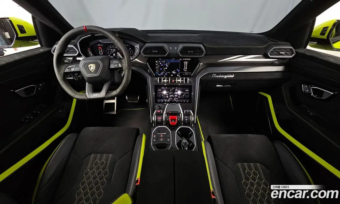 Lamborghini Urus 2024 4.0 автомат (гидро), фото 10 Lamborghini Urus 2024 4.0 автомат (гидро), фото 10