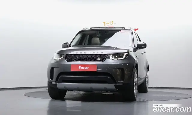 Land Rover Discovery 2019 3.0 автомат (гидро), миниатюра 2