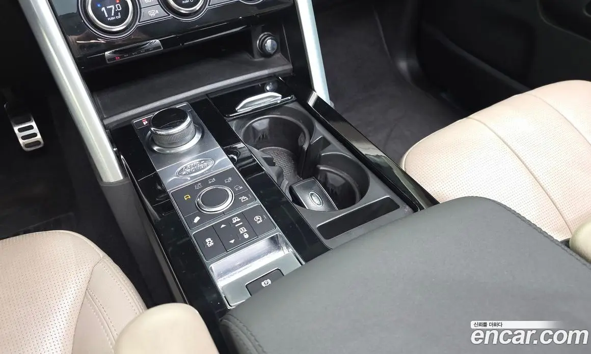 Land Rover Discovery 2019 3.0 автомат (гидро), фото 11