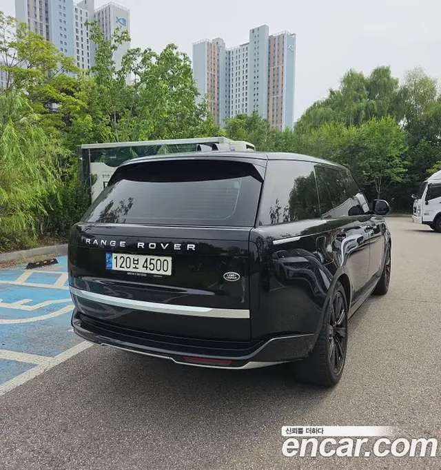 Land Rover Range Rover 2022 4.4 автомат (гидро), миниатюра 2