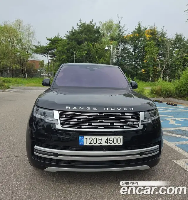 Land Rover Range Rover 2022 4.4 автомат (гидро), миниатюра 3