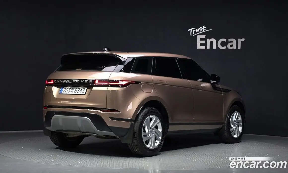 Land Rover Range Rover Evoque 2025 2.0 автомат (гидро), фото 2 Land Rover Range Rover Evoque 2025 2.0 автомат (гидро), фото 2