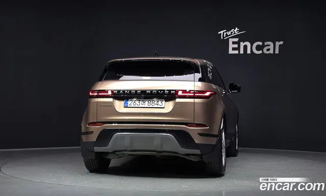 Land Rover Range Rover Evoque 2025 2.0 автомат (гидро), миниатюра 4 Land Rover Range Rover Evoque 2025 2.0 автомат (гидро), миниатюра 4
