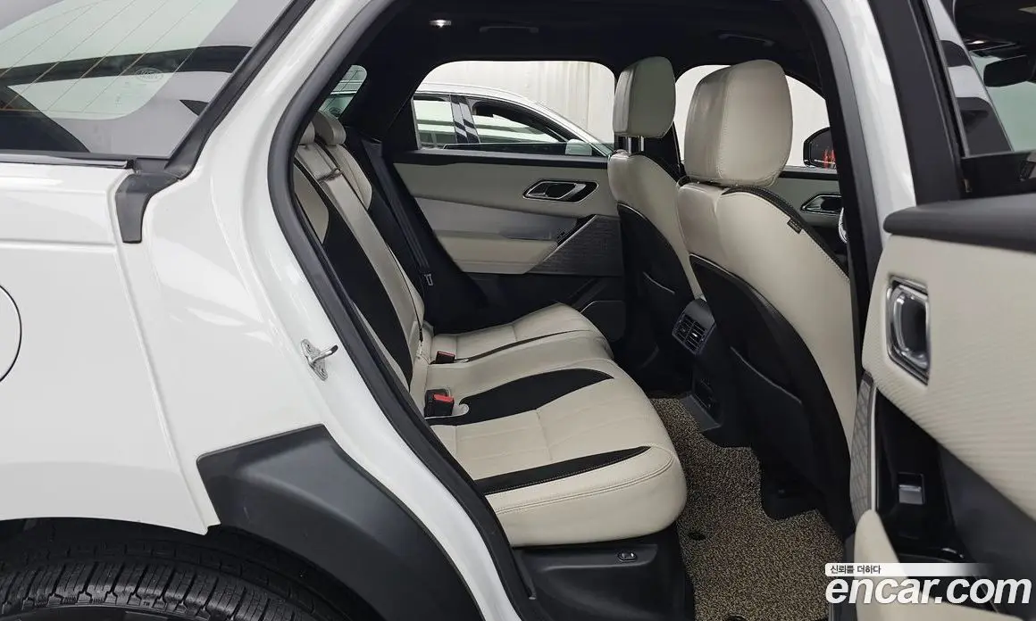 Land Rover Range Rover Velar 2019 2.0 автомат (гидро), фото 12