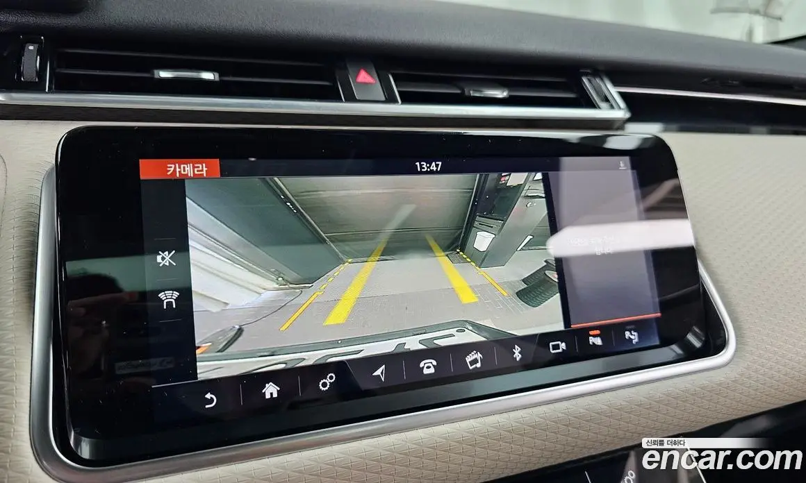 Land Rover Range Rover Velar 2019 2.0 автомат (гидро), фото 15