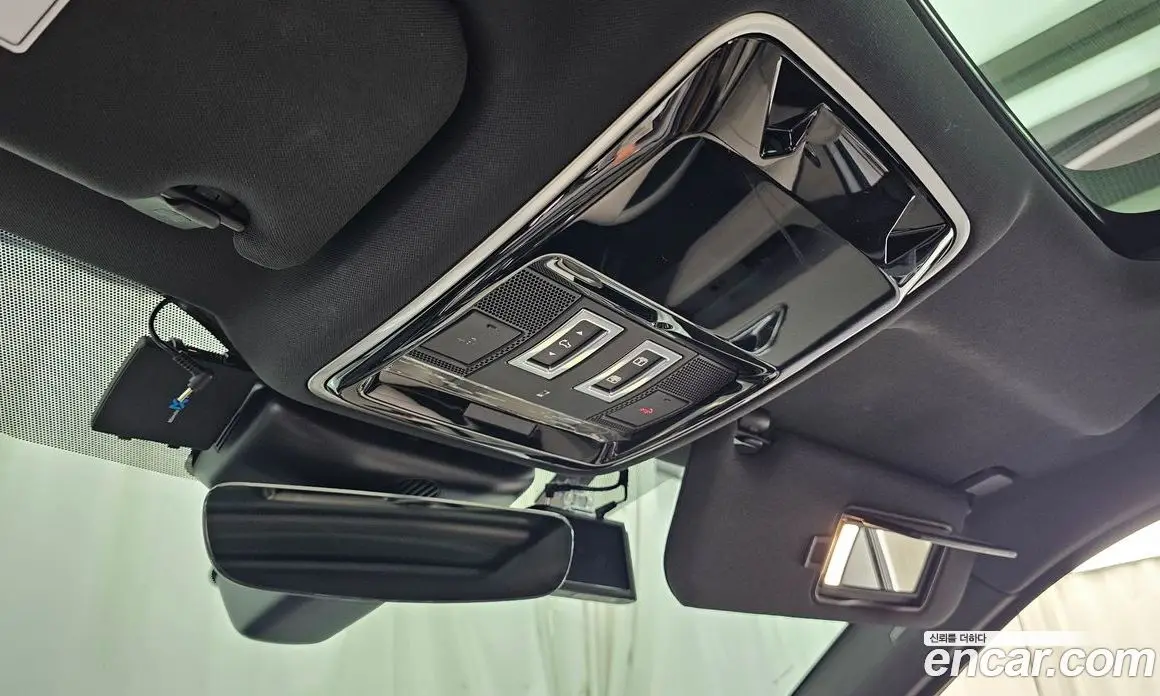Land Rover Range Rover Velar 2019 2.0 автомат (гидро), фото 16