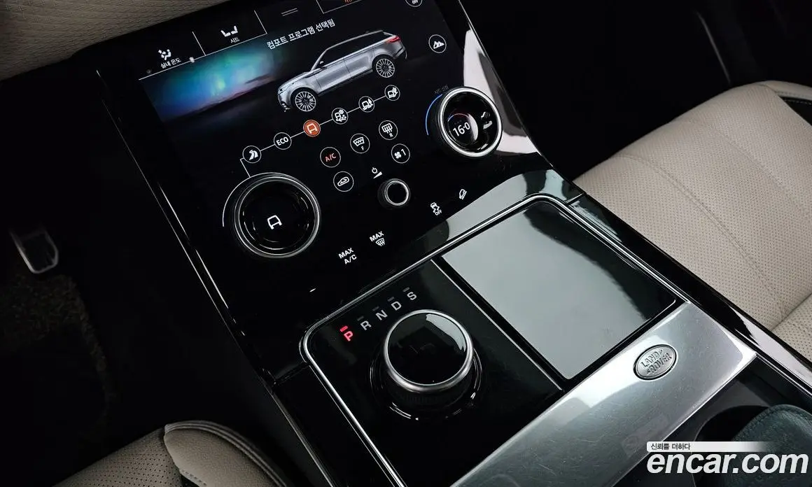 Land Rover Range Rover Velar 2019 2.0 автомат (гидро), фото 9