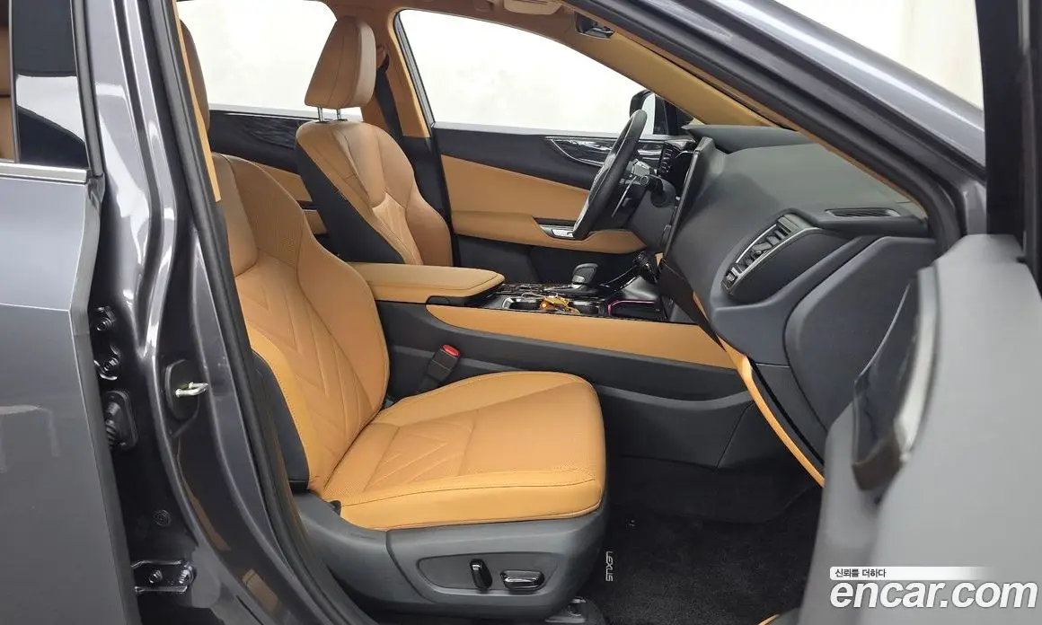 Lexus NX 2026 2.5 автомат (гидро), фото 17