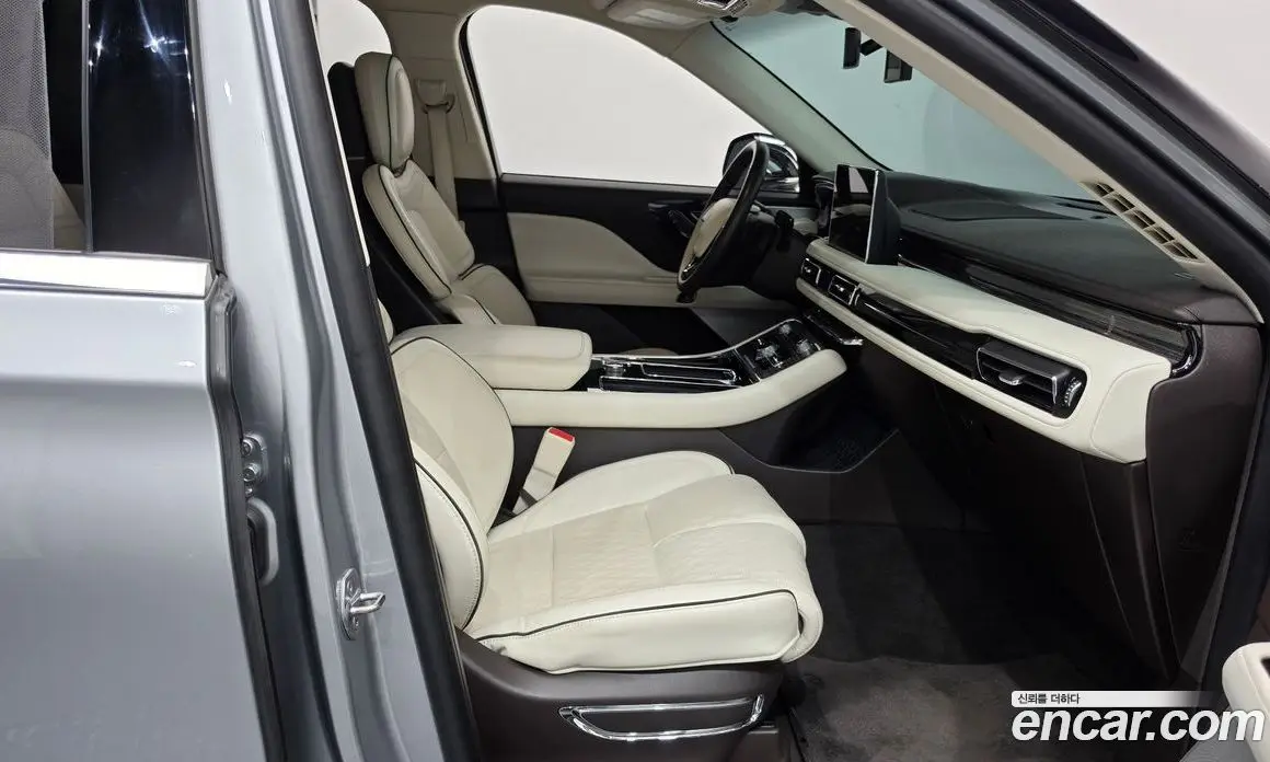 Lincoln Aviator 2020 3.0 автомат (гидро), фото 16 Lincoln Aviator 2020 3.0 автомат (гидро), фото 16