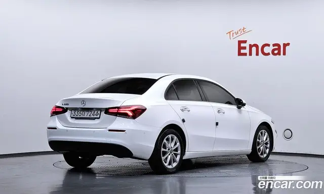 Mercedes-Benz A-Class 2020 2.0 автомат (гидро), миниатюра 2 Mercedes-Benz A-Class 2020 2.0 автомат (гидро), миниатюра 2