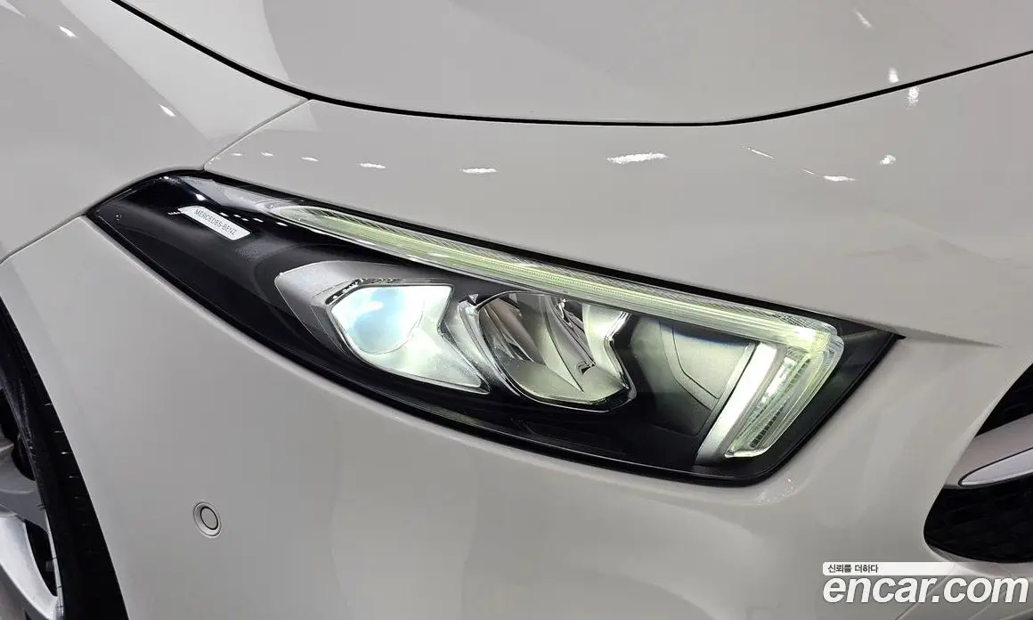 Mercedes-Benz A-Class 2020 2.0 автомат (гидро), фото 8 Mercedes-Benz A-Class 2020 2.0 автомат (гидро), фото 8