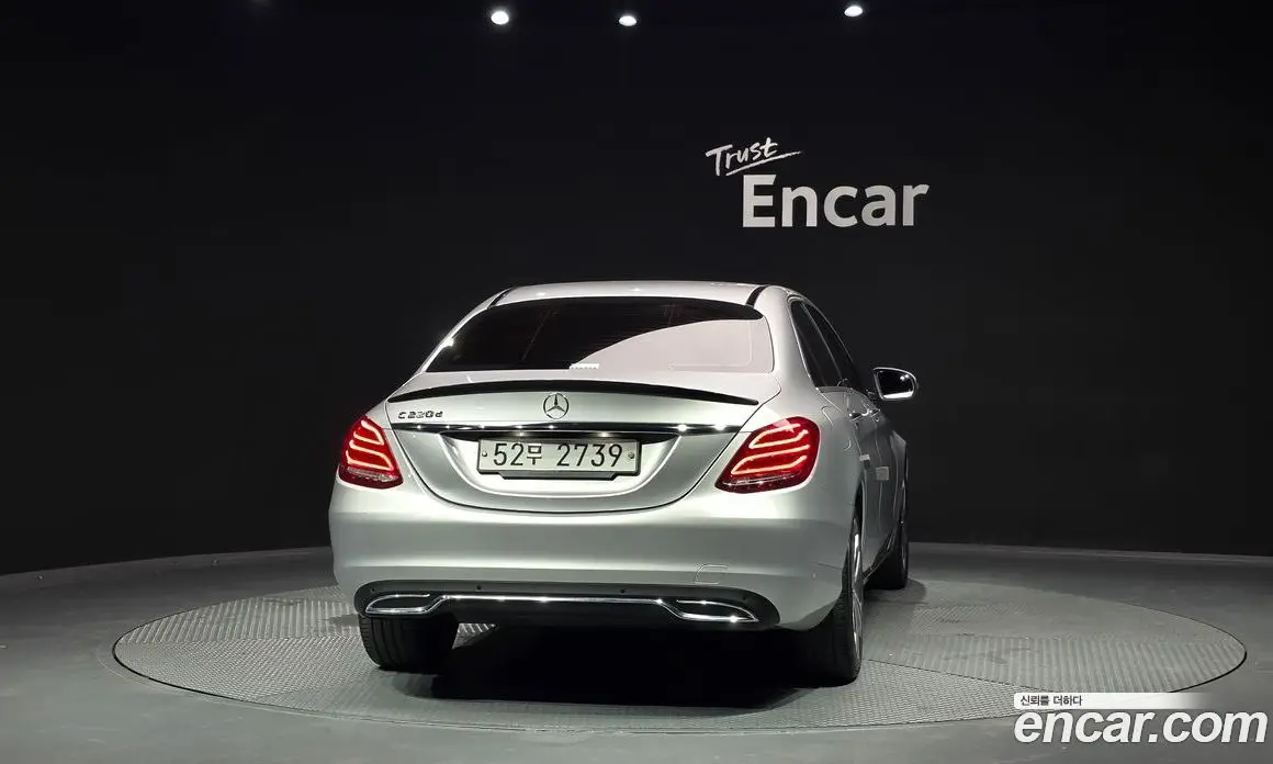 Mercedes-Benz C-Class 2018 2.1 автомат (гидро), фото 4