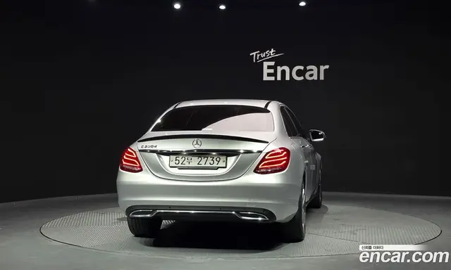 Mercedes-Benz C-Class 2018 2.1 автомат (гидро), миниатюра 4